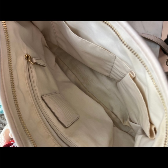 Coach White Leather Purse - Picture 3 of 5